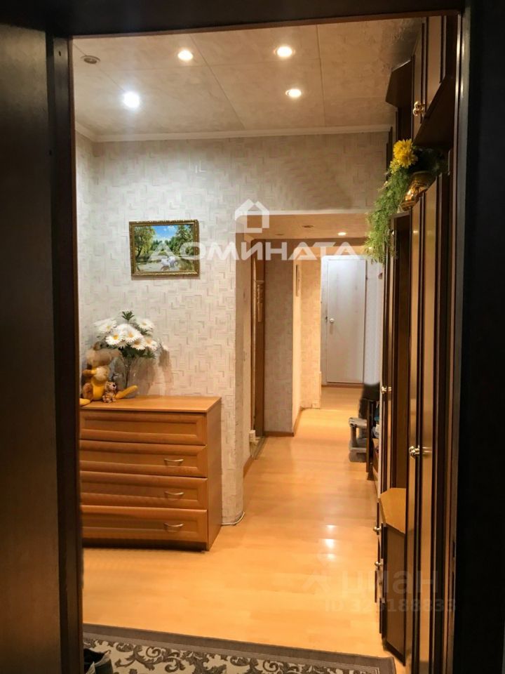 Продажа 3-комн квартиры на вторичном рынке Камышовая улица, 3К1
