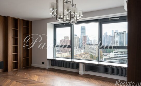 Продажа 3-комн квартиры на вторичном рынке ул Василисы Кожиной,  д. 13