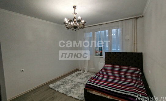 Продажа 3-комн квартиры на вторичном рынке улица Хачатуряна,  д. 4