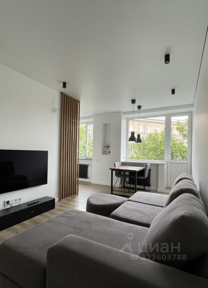 Продажа 2-комн квартиры на вторичном рынке улица Фрунзе, 10