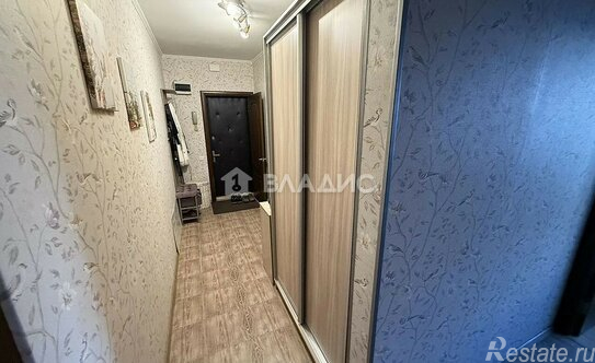 Продажа 2-комн квартиры на вторичном рынке ул Чистова,  д. 15/15