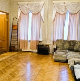 Продажа 2-комн квартиры на вторичном рынке Вознесенский пр-кт,  д. 55