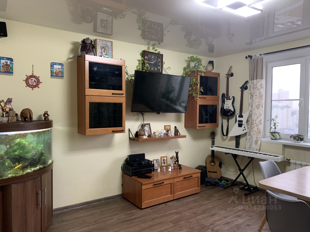 Продажа 3-комн квартиры на вторичном рынке улица Генерала Кузнецова, 17