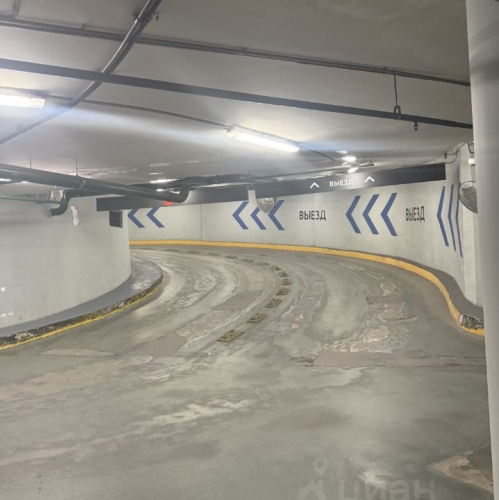 Гараж/парковка Трубная площадь,  д. 2