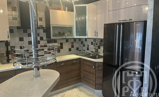 Продажа 3-комн квартиры на вторичном рынке Сестрорецк г, Александра Паншина ул,  д. 21