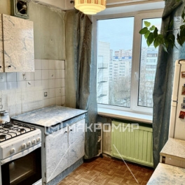 Продажа 2-комн квартиры на вторичном рынке проспект Солидарности,  д. 25 к1 литС