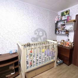 Продажа 3-комн квартиры на вторичном рынке им. Октября, улица Советской Конституции,  д. 40Б