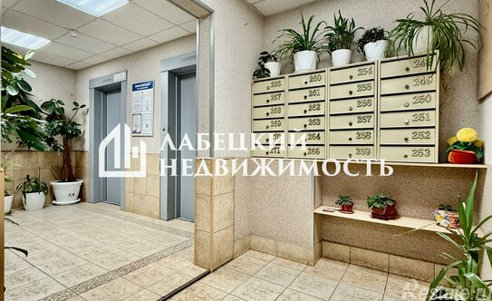 Продажа 1-комн квартиры на вторичном рынке Луначарского пр-кт,  д. 76,  к. 2