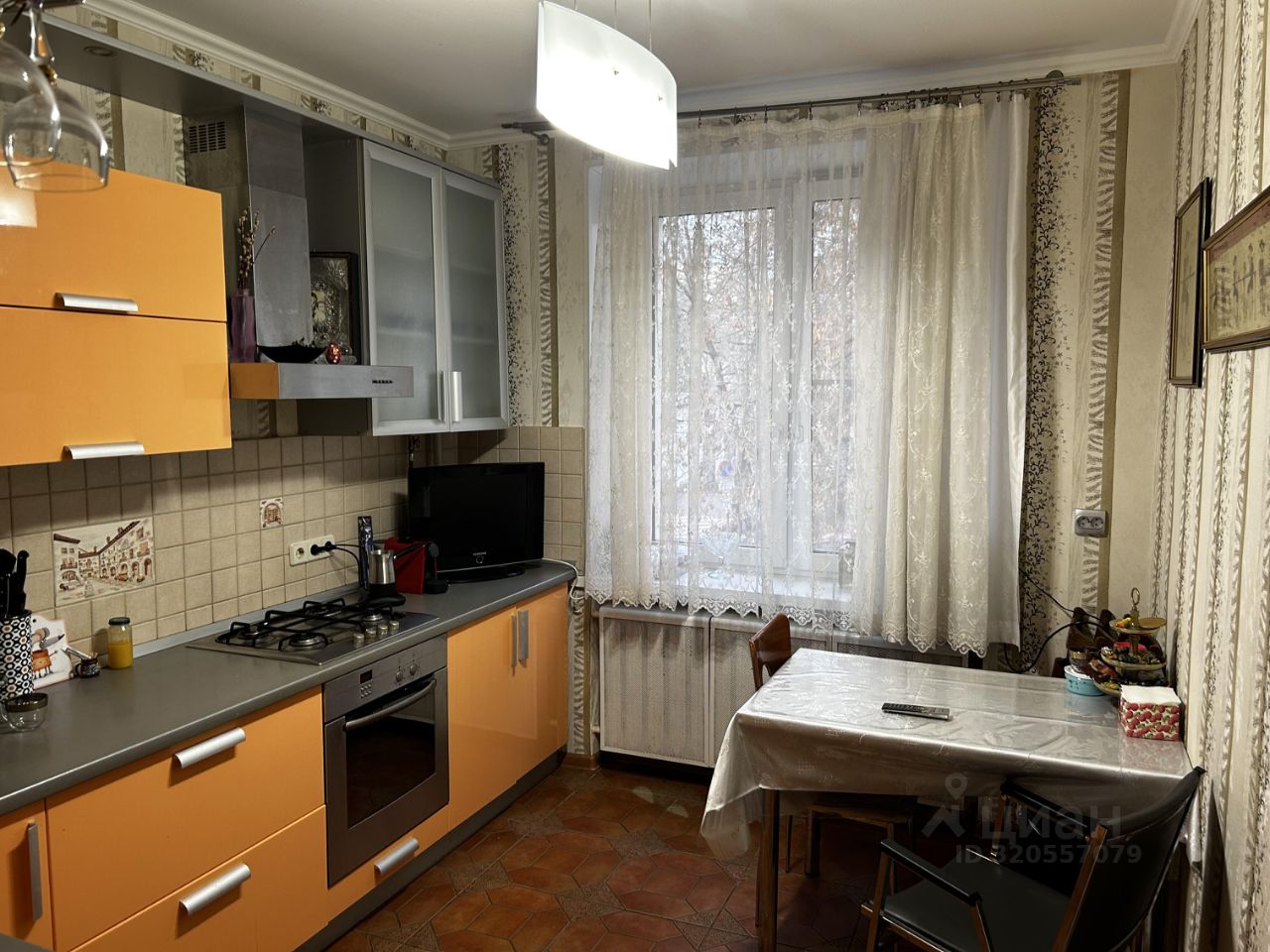 Продажа 2-комн квартиры на вторичном рынке Большая Серпуховская улица, 62