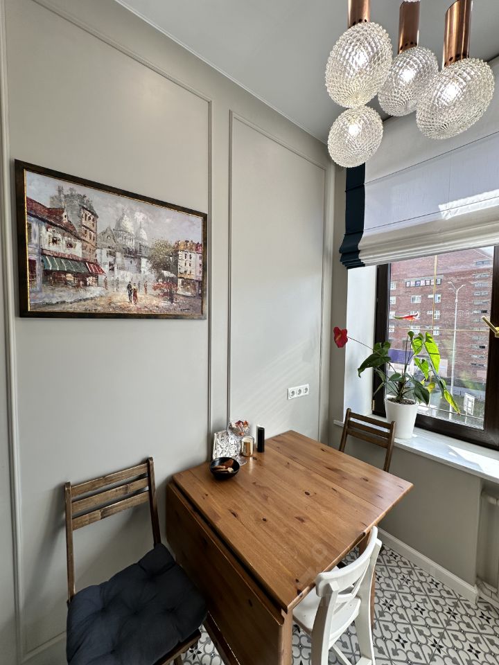 Продажа 2-комн квартиры на вторичном рынке улица Победы, 4