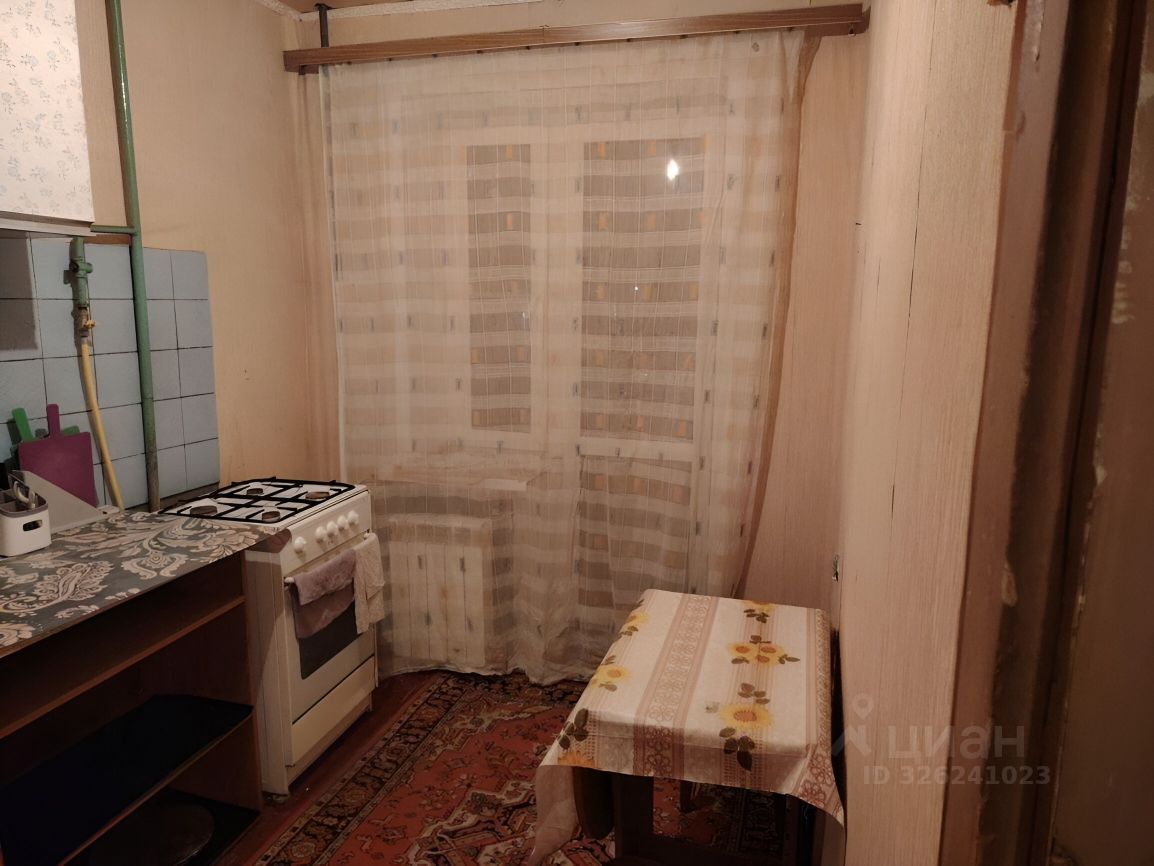 Продажа 1-комн квартиры на вторичном рынке Ступино, улица Бахарева,  д. 6