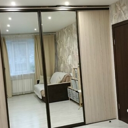 Продажа 1-комн квартиры на вторичном рынке Киришский район, улица Строителей,  д. 42