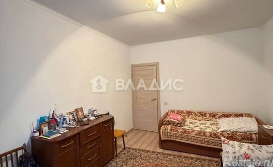 Продажа 2-комн квартиры на вторичном рынке Открытое ш,  д. 30