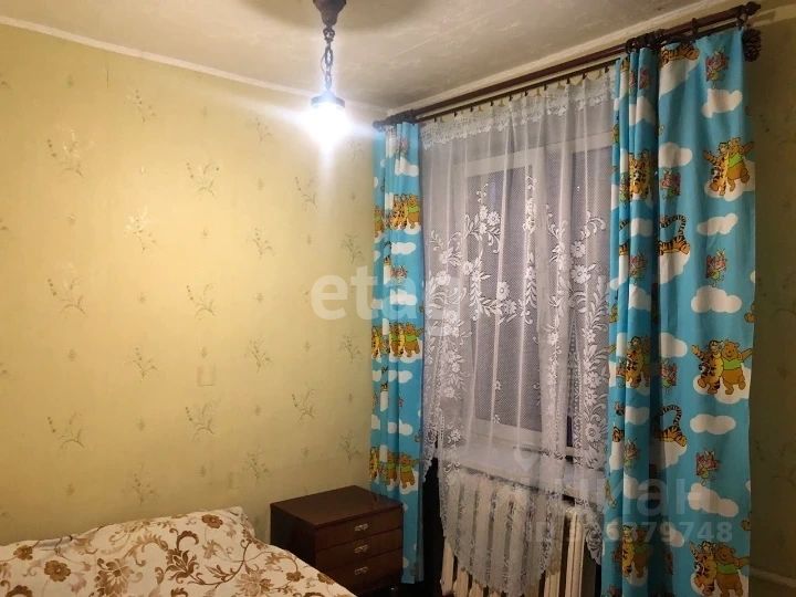 Продажа 2-комн квартиры на вторичном рынке Кириши, улица Мира, 27