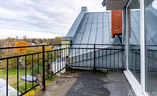 Продажа 1-комн квартиры на вторичном рынке Петергоф г, Войкова ул,  д. 68