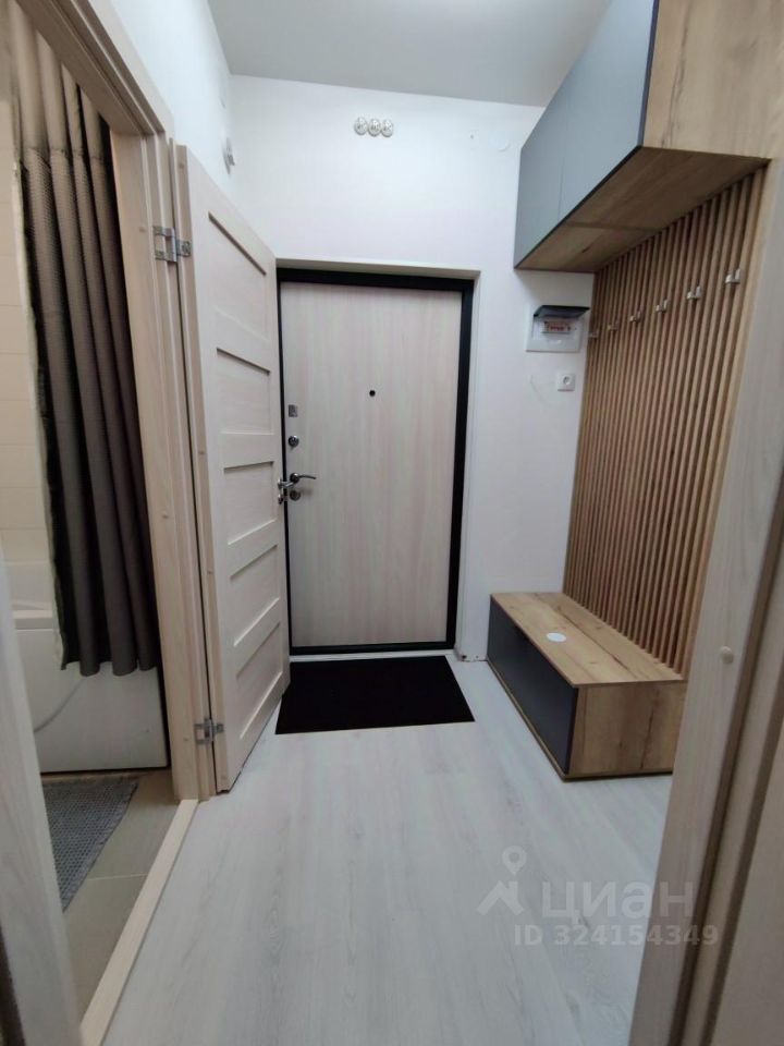 Аренда 1-комн квартиры на вторичном рынке улица Владимира Пчелинцева, 6к1