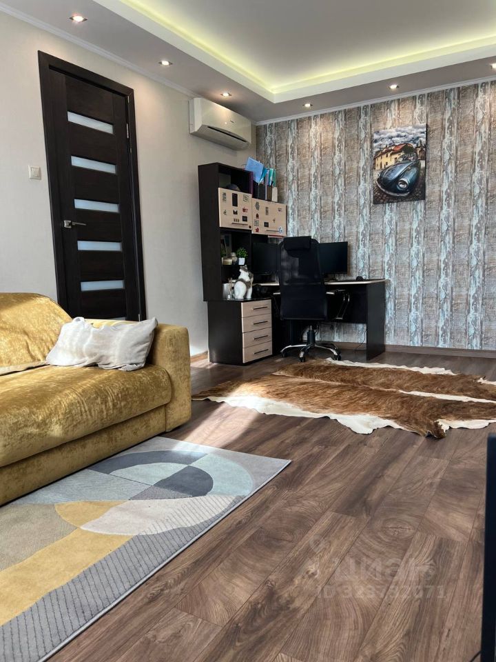 Продажа 2-комн квартиры на вторичном рынке Святоозерская улица, 32