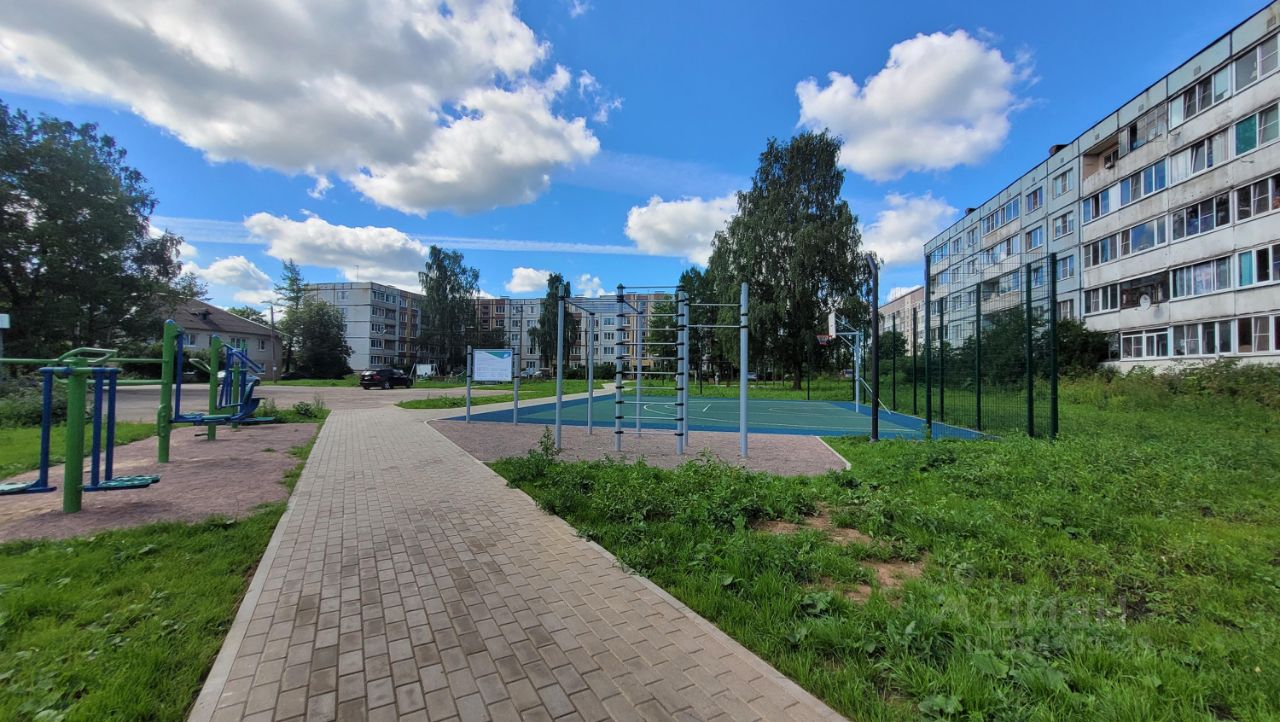 Продажа 2-комн квартиры на вторичном рынке пос. Суйда, улица Центральная, 16