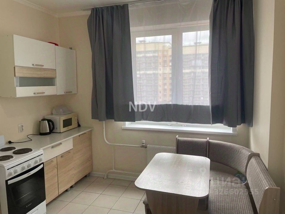 Продажа 3-комн квартиры на вторичном рынке шоссе Остафьевское, 14к4