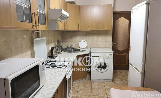 Аренда 1-комн квартиры на вторичном рынке Выползов переулок,  д. 6