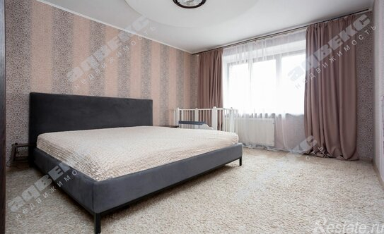 Продажа 3-комн квартиры на вторичном рынке Ленинский пр-кт