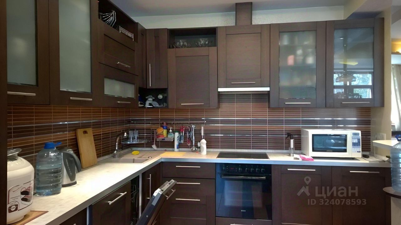 Аренда 2-комн квартиры на вторичном рынке улица Островитянова, 13