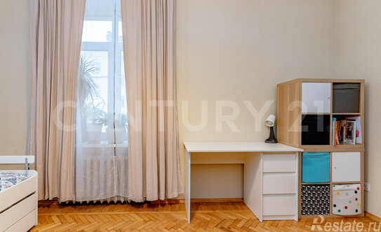 Продажа 2-комн квартиры на вторичном рынке Московский пр-кт,  д. 206,  к. 1