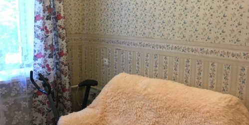 5-комн квартира Ломоносов г., Красного Флота ул. ,  д. 1