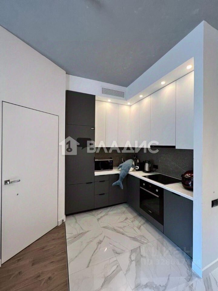 Продажа 1-комн квартиры на вторичном рынке улица Хромова,  д. 3