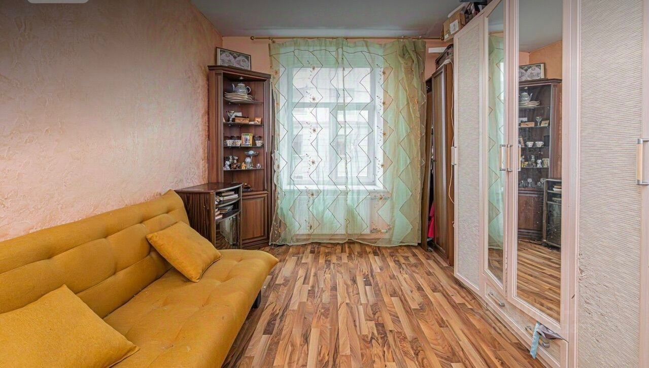 Продажа 2-комн квартиры на вторичном рынке Большая Разночинная улица, 11