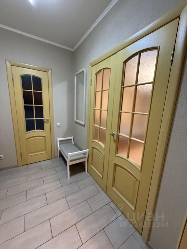 Аренда 1-комн квартиры на вторичном рынке Симферопольский бульвар, 24к4