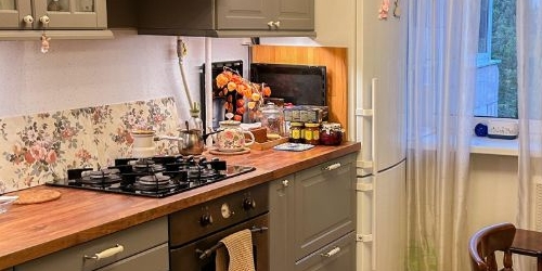 3-комн квартира улица Покрышева, 2/40