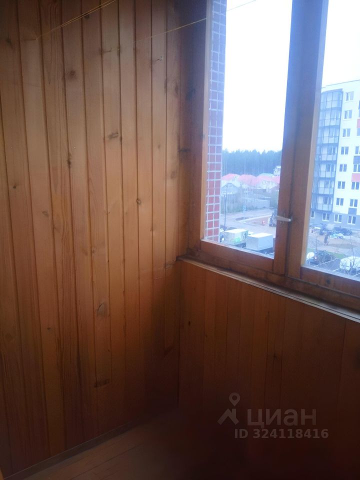 Аренда 1-комн квартиры на вторичном рынке Рощино пгт, улица Садовая, 5