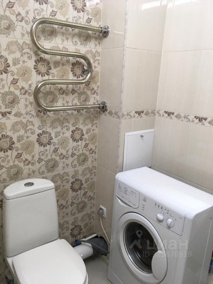 Продажа 1-комн квартиры на вторичном рынке Мурино, бульвар Петровский, 7