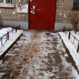 Продажа 2-комн квартиры на вторичном рынке Школьная улица,  д. 17