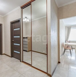 Продажа 2-комн квартиры на вторичном рынке улица Кораблестроителей,  д. 38 к1