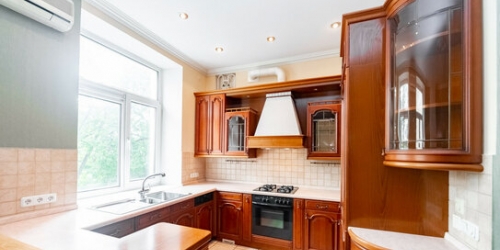 3-комн квартира Петергоф г, Санкт-Петербургский пр-кт,  д. 14