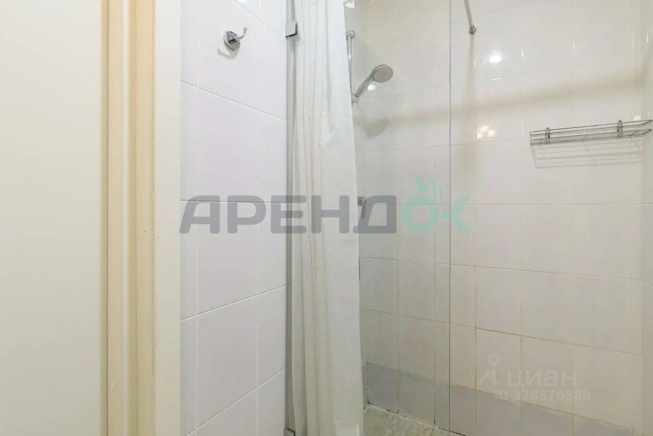 Аренда студии Большая Конюшенная улица, 11Б