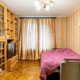 Продажа 3-комн квартиры на вторичном рынке Среднеохтинский проспект,  д. 1 к1