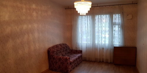 2-комн квартира Бадаева улица,  д. 8,  к. 1