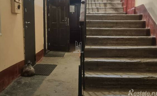 Продажа 3-комн квартиры на вторичном рынке 16-я линия,  д. 45