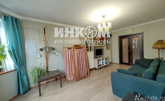 Продажа 3-комн квартиры на вторичном рынке улица Лазо,  д. 10