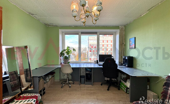 Продажа 2-комн квартиры на вторичном рынке Дрезденская улица,  д. 15