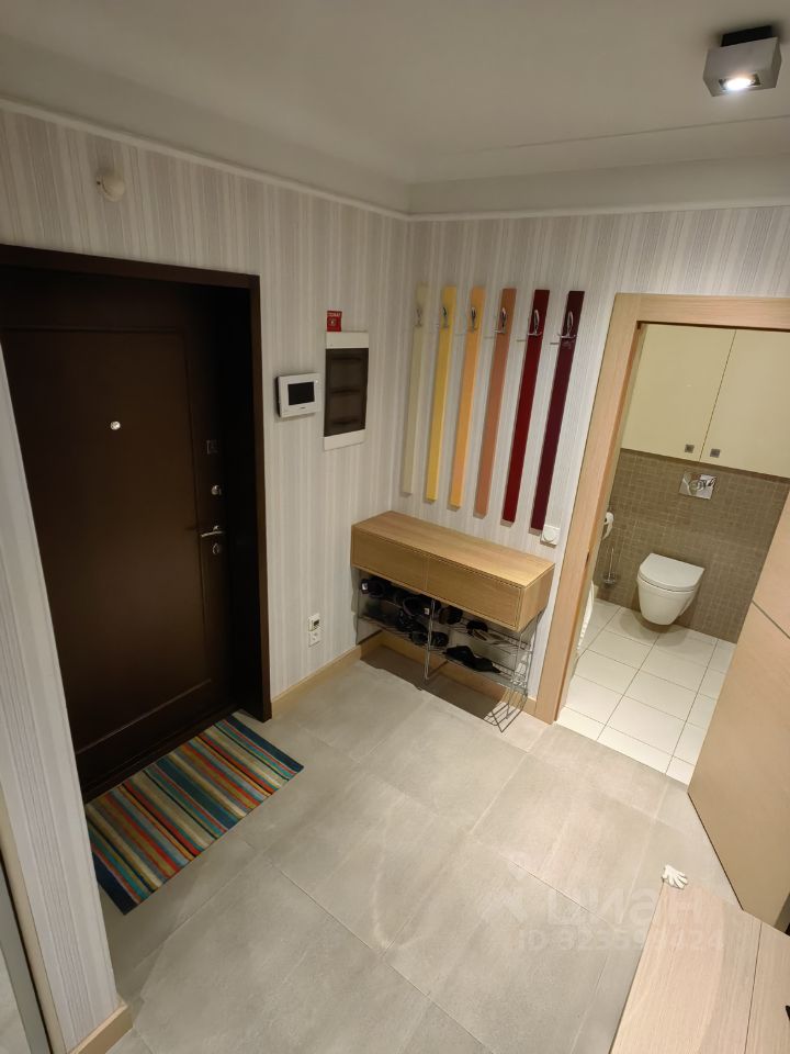 Продажа 2-комн квартиры на вторичном рынке улица Твардовского, 12к2