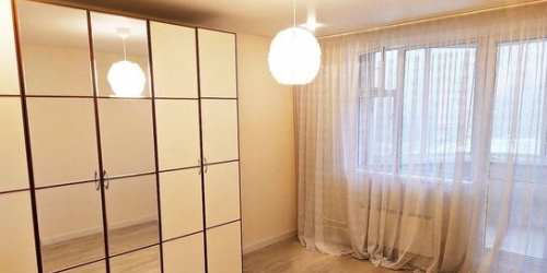 2-комн квартира улица Кравченко,  д. 11