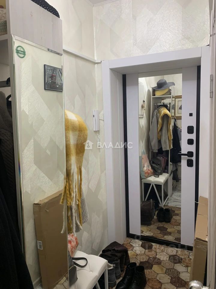 Продажа 1-комн квартиры на вторичном рынке Солнечногорск, Набережная улица, 7А