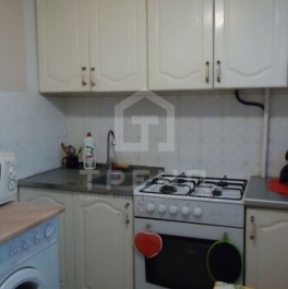 Продажа 3-комн квартиры на вторичном рынке Есенина ул,  д. 12,  к. 1