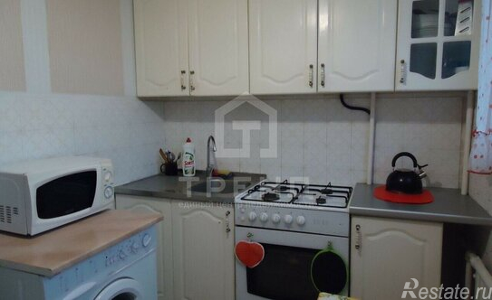 Продажа 3-комн квартиры на вторичном рынке Есенина ул,  д. 12,  к. 1