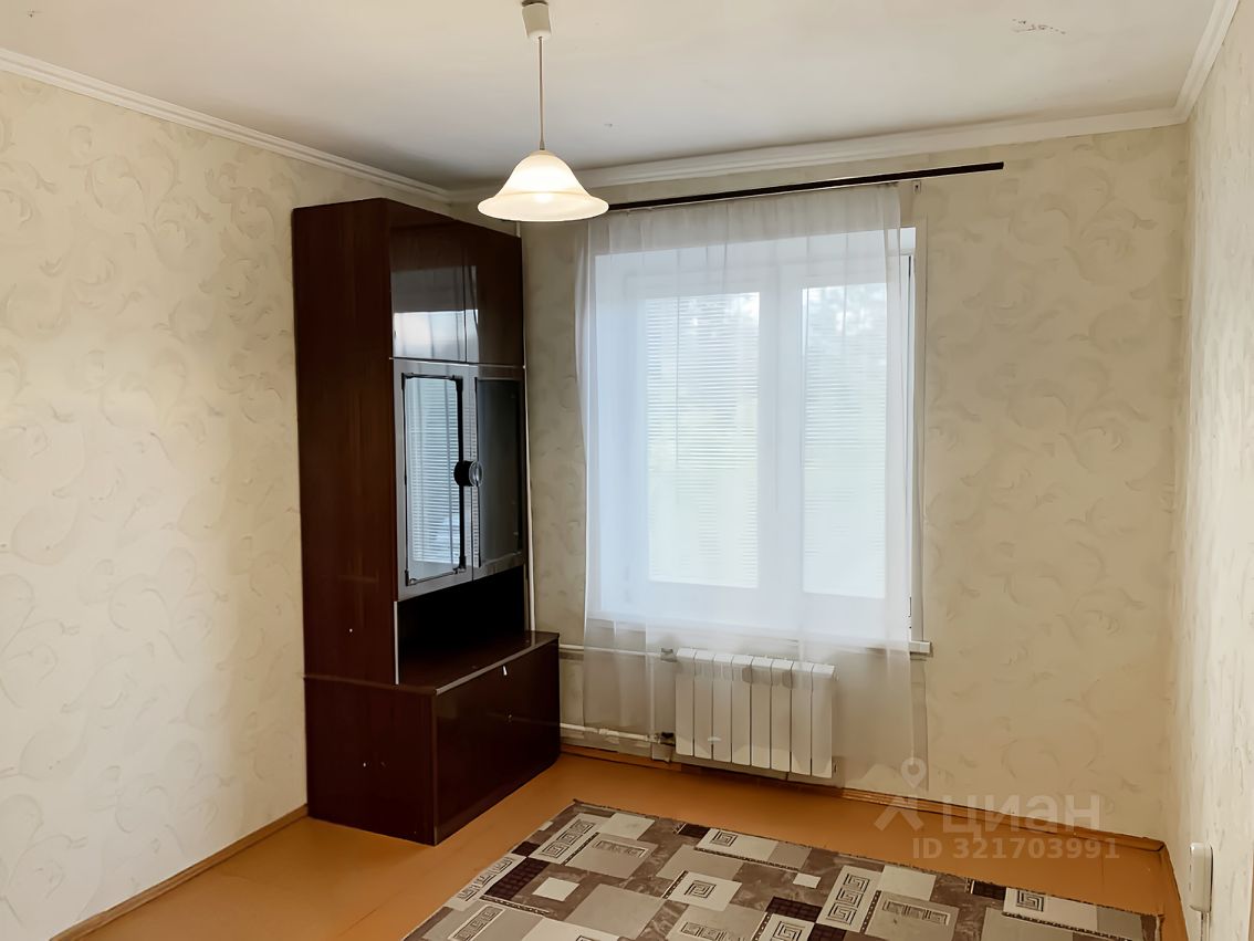 Продажа 3-комн квартиры на вторичном рынке Воронежская улица, 28К1