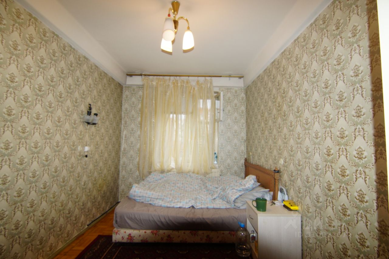 Продажа 2-комн квартиры на вторичном рынке Звездная улица, 9К1